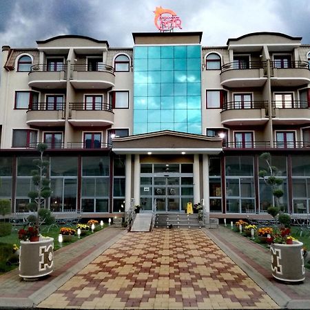 Hotel Nar Gevgelija Exteriör bild