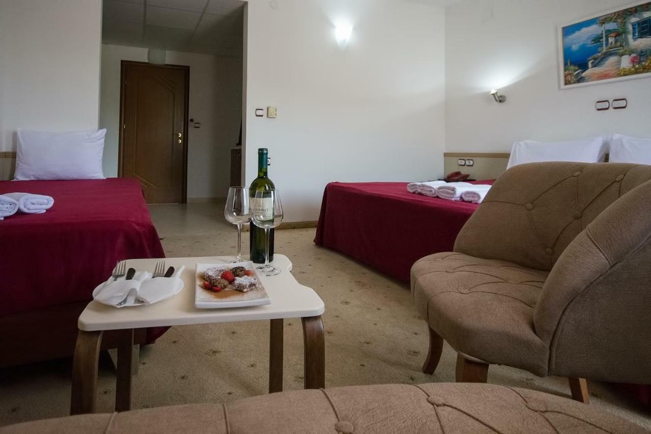 Hotel Nar Gevgelija Exteriör bild