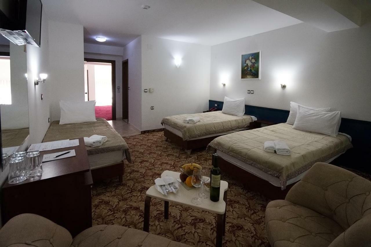 Hotel Nar Gevgelija Exteriör bild