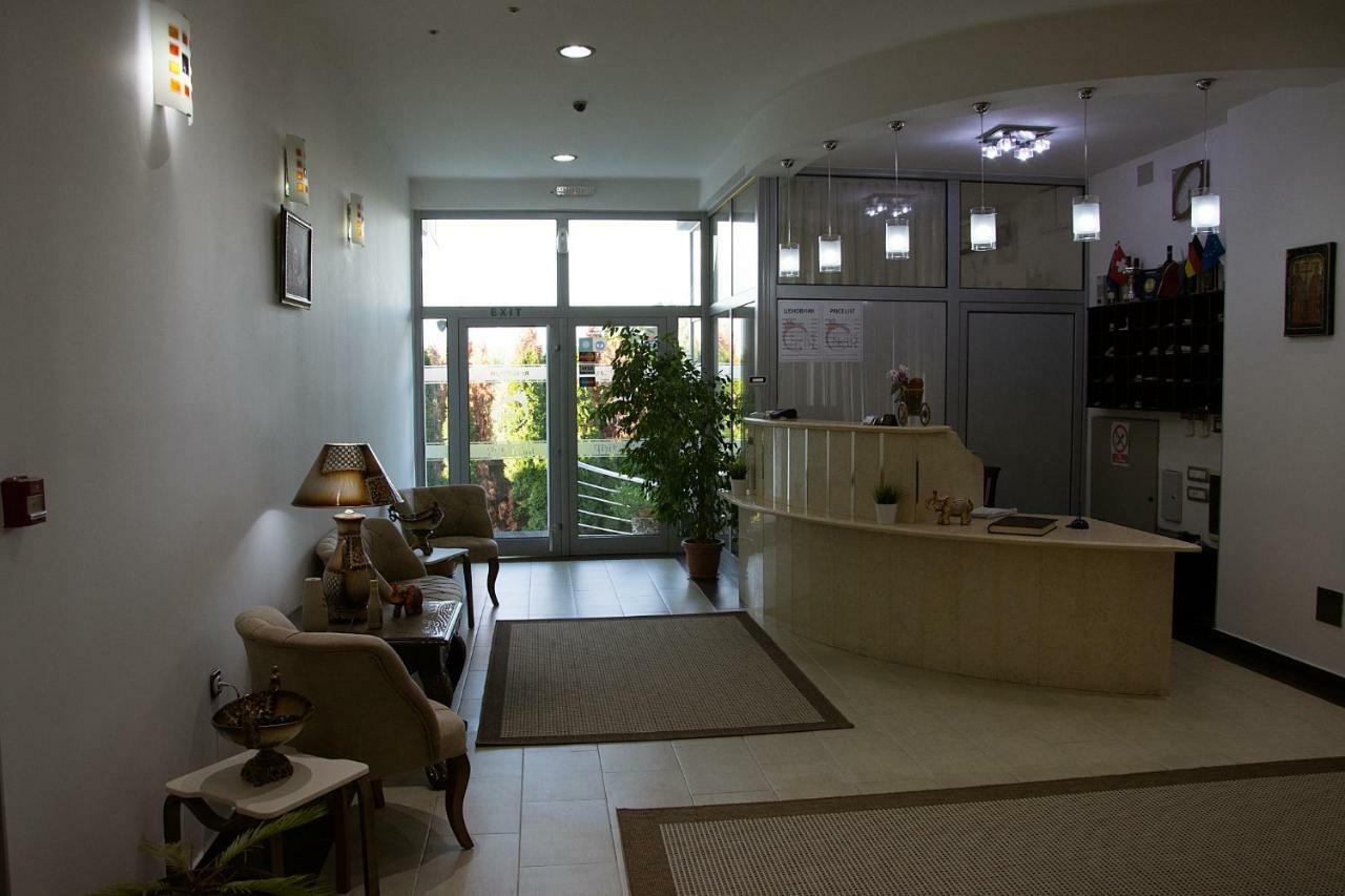 Hotel Nar Gevgelija Exteriör bild
